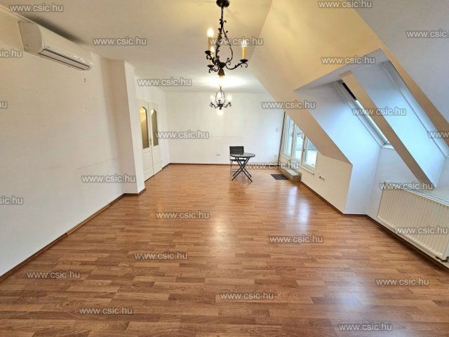 Eladó téglalakás, Budapesten, III. kerületben 160 M Ft, 3 szobás