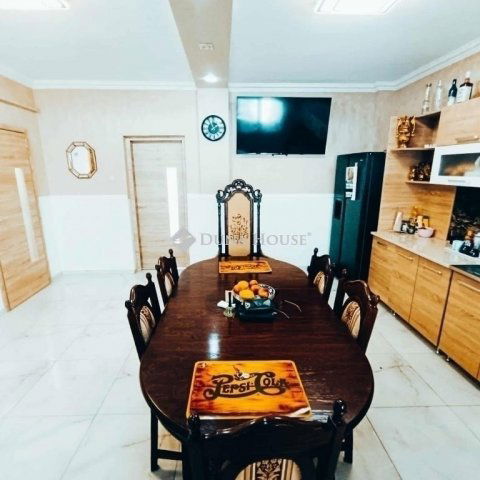 Eladó téglalakás, Kecskeméten 50 M Ft, 3 szobás