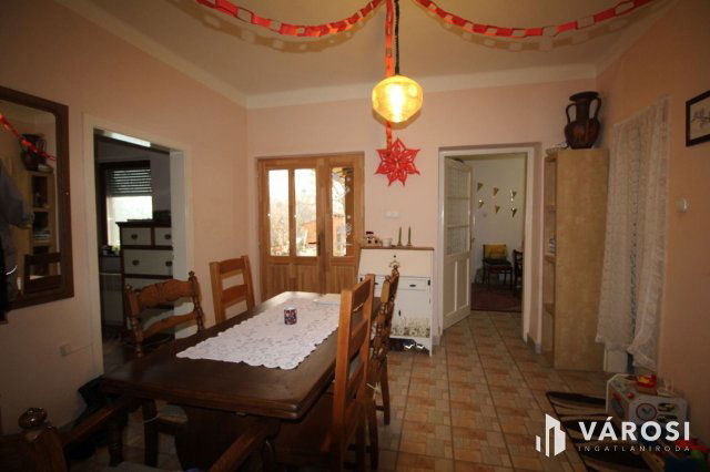 Eladó családi ház, Kenyerin 34.5 M Ft, 4 szobás