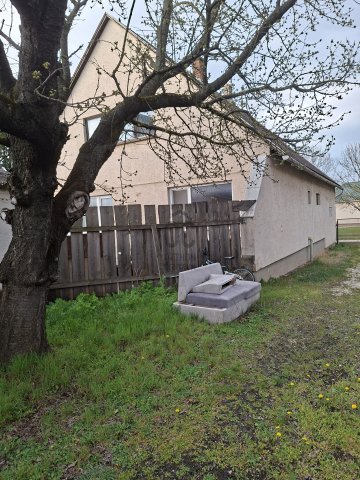 Eladó családi ház, Tokodon 75.9 M Ft, 6 szobás