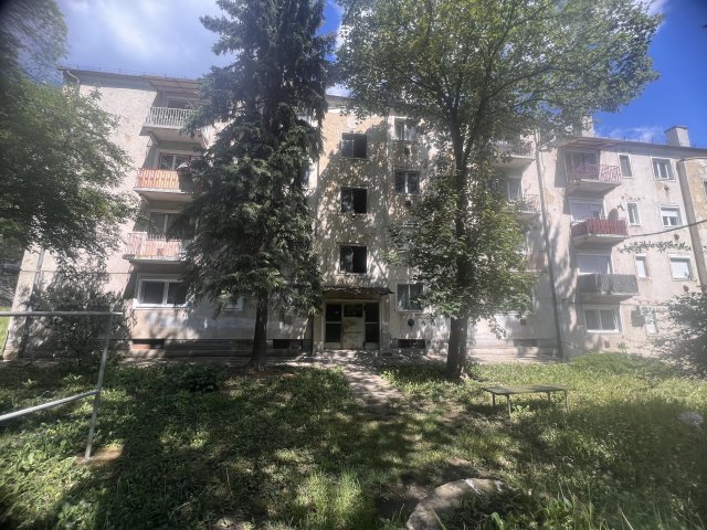Eladó téglalakás, Salgótarjánban 9.8 M Ft, 2 szobás
