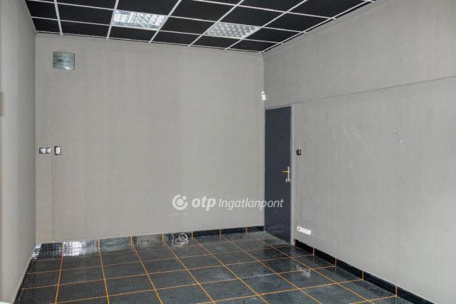 Eladó üzlethelyiség, Debrecenben 52 M Ft / költözzbe.hu