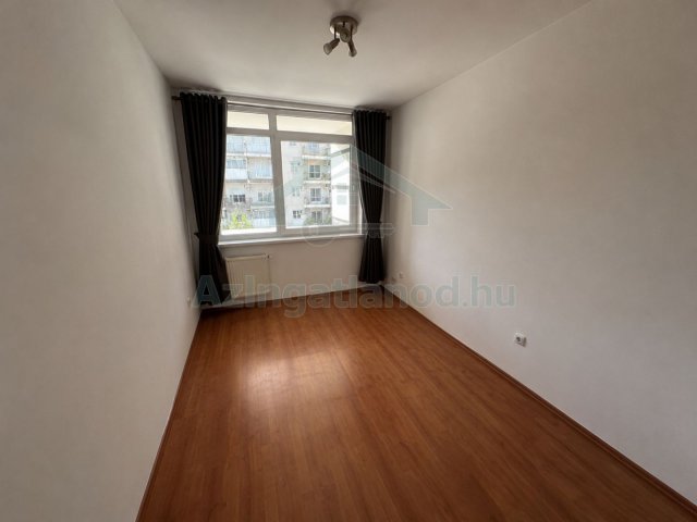 Eladó téglalakás, Budapesten, XI. kerületben 91.99 M Ft