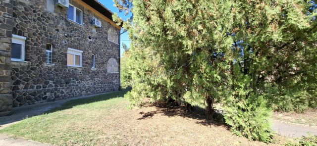 Eladó téglalakás, Petőfibányán 26 M Ft, 1 szobás