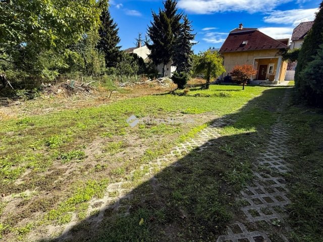 Eladó telek, Budapesten, XIV. kerületben 354 M Ft