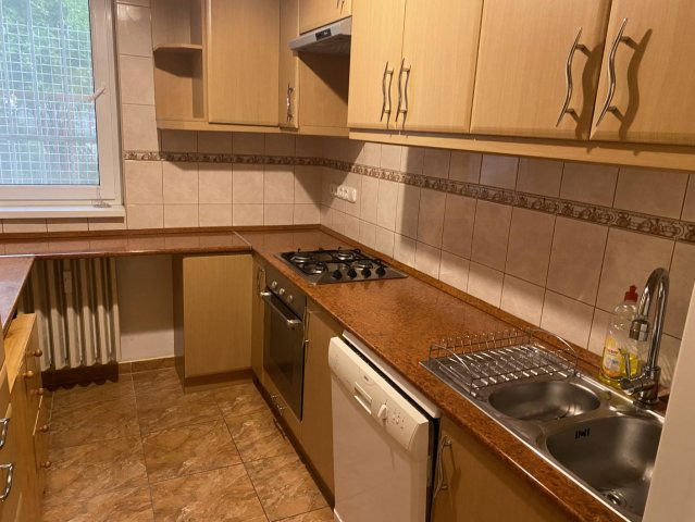Kiadó téglalakás, albérlet, Oroszlányban 180 E Ft / hó