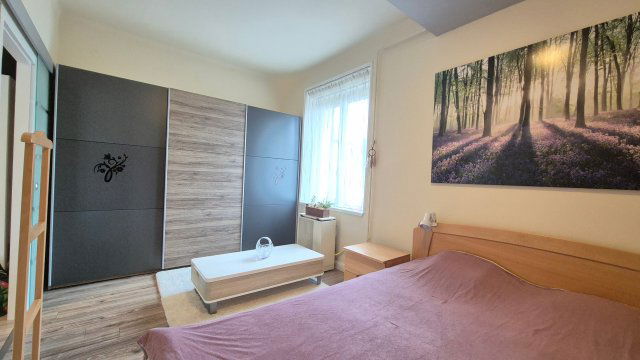 Eladó téglalakás, Dunakeszin 76 M Ft, 2 szobás