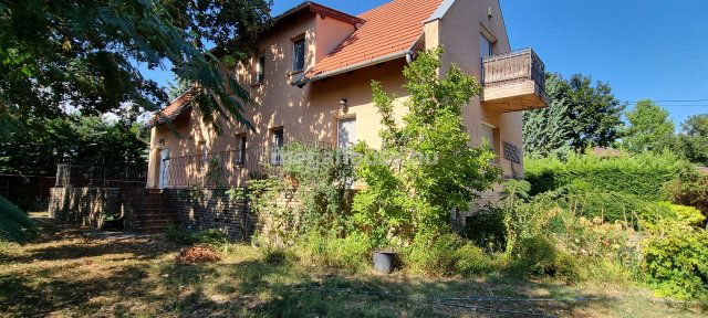 Eladó családi ház, Diósdon 259 M Ft, 6+1 szobás