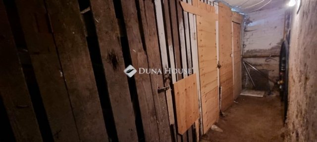 Eladó panellakás, Budapesten, X. kerületben 33 M Ft, 1 szobás