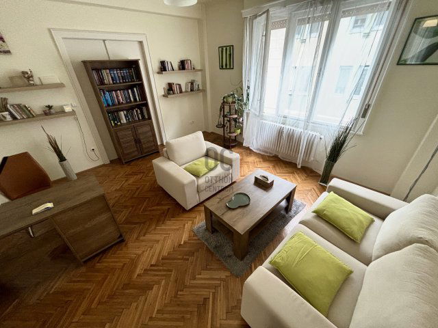 Eladó téglalakás, Budapesten, V. kerületben 119 M Ft, 2 szobás