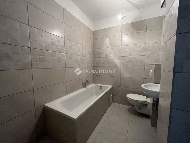 Eladó téglalakás, Budapesten, VIII. kerületben 92.9 M Ft