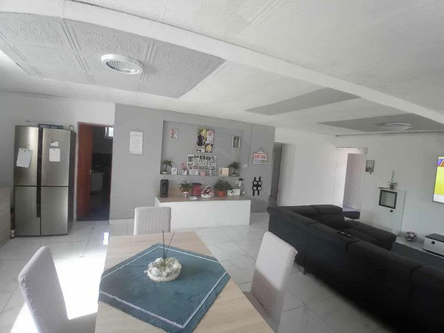 Eladó családi ház, Erdőtelken 27.5 M Ft, 3 szobás