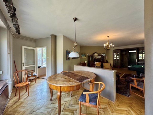 Kiadó téglalakás, albérlet, Pécsett, Alkotmány utcában