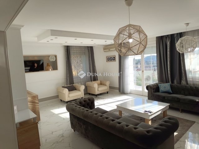 Eladó téglalakás, Budapesten, II. kerületben 391 M Ft, 4 szobás