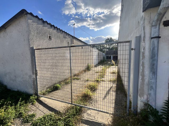 Eladó garázs, Gyulán 5.5 M Ft / költözzbe.hu