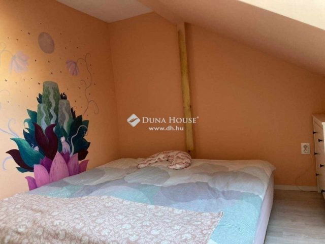 Eladó téglalakás, Budakeszin 125 M Ft, 4 szobás