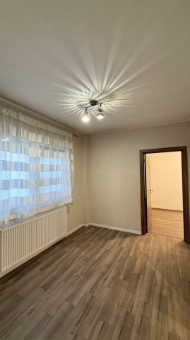 Kiadó családi ház, albérlet, Debrecenben 250 E Ft / hó