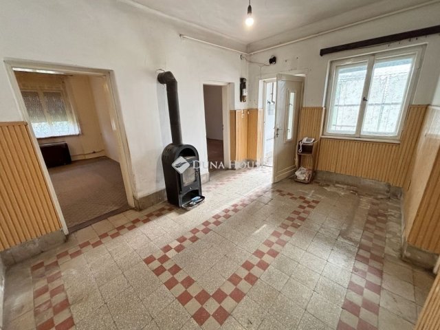 Eladó családi ház, Vasszécsenyen 26.9 M Ft, 2 szobás