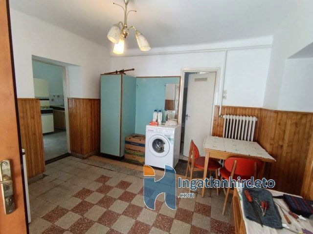 Eladó családi ház, Győrváron 17.5 M Ft, 2+1 szobás