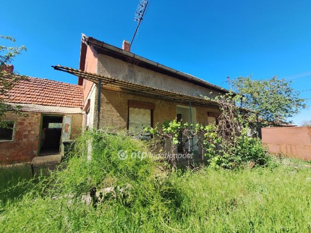 Eladó családi ház, Kunágotán 8.5 M Ft, 2+1 szobás