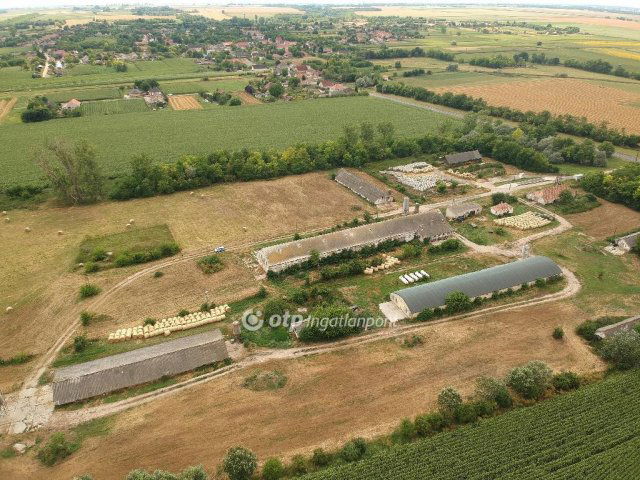 Eladó mezogazdasagi ingatlan, Csőszön 298 M Ft