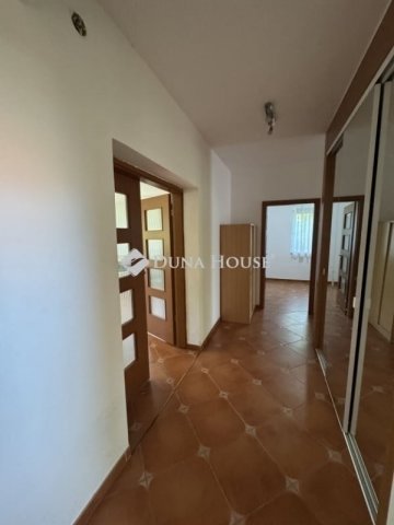 Eladó téglalakás, Budapesten, XVIII. kerületben 101 M Ft