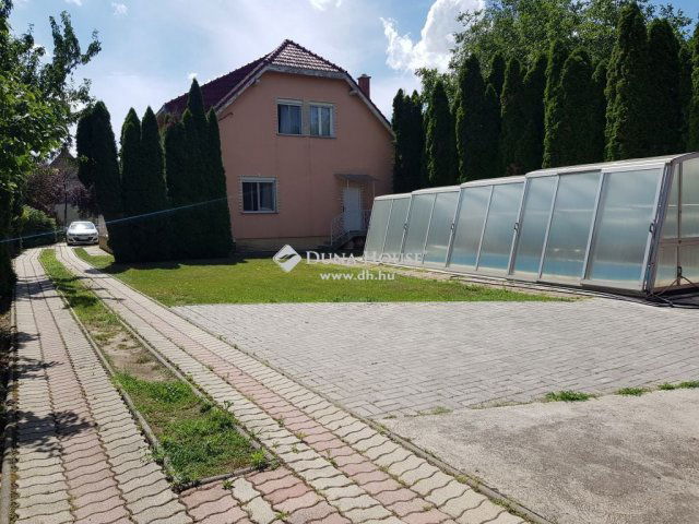 Eladó családi ház, Maglódon 134.9 M Ft, 4 szobás