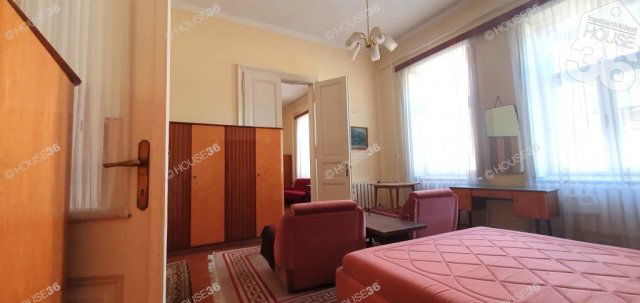 Eladó téglalakás, Kecskeméten 79 M Ft, 2 szobás