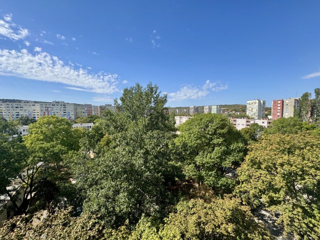 Eladó panellakás, Budapesten, III. kerületben 62 M Ft, 2 szobás