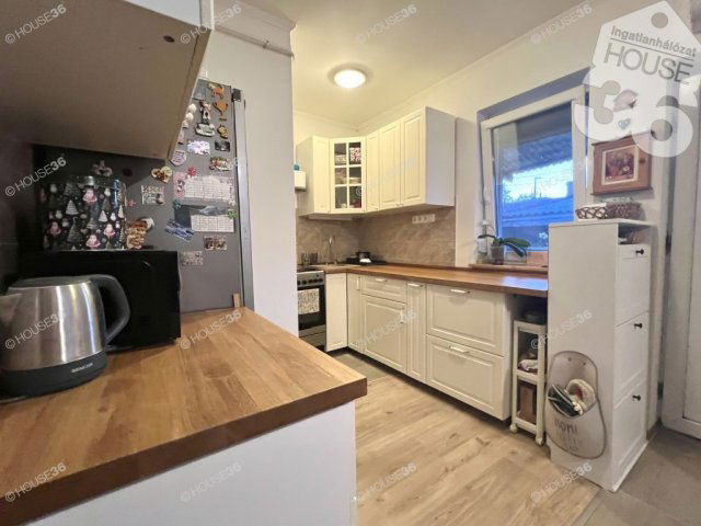 Eladó téglalakás, Kecskeméten 47.49 M Ft, 3 szobás