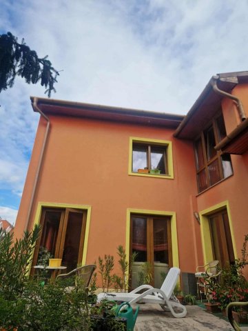 Eladó téglalakás, Egerben 70 M Ft, 2 szobás