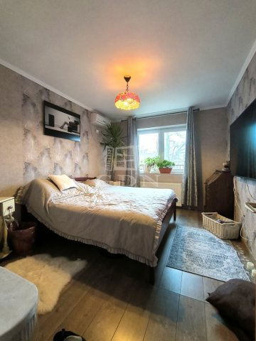 Eladó családi ház, Veresegyházon 92 M Ft, 3+2 szobás