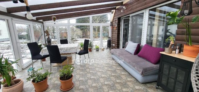 Eladó családi ház, Győrött 44.9 M Ft, 2 szobás