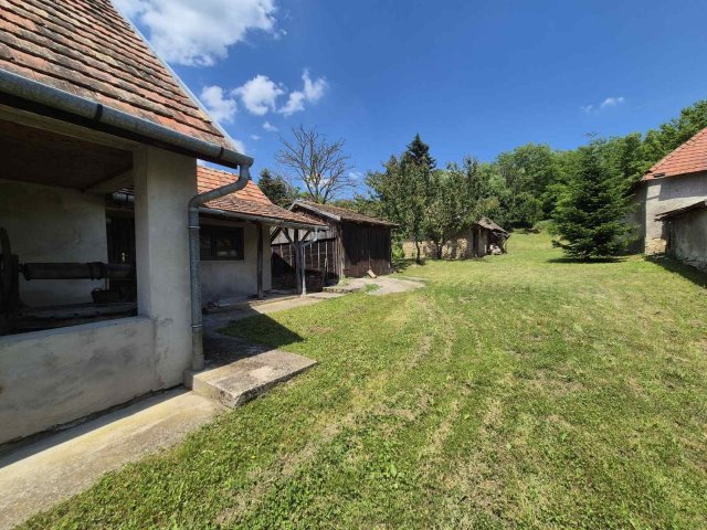 Eladó családi ház, Tilajon 38 M Ft, 3 szobás