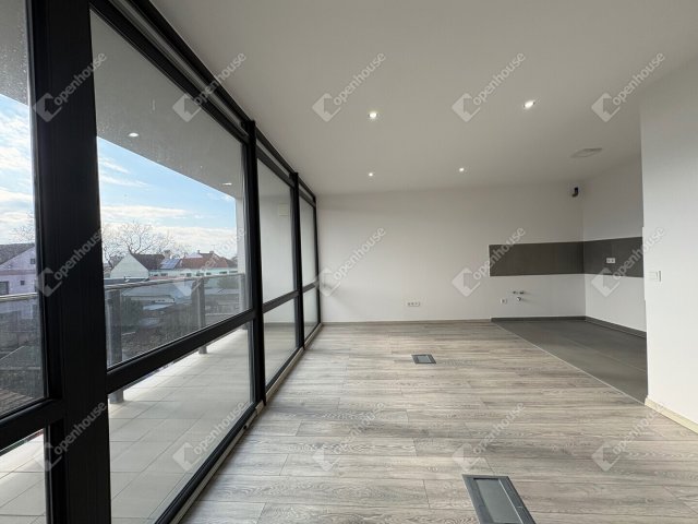 Eladó iroda, Debrecenben 459 M Ft / költözzbe.hu