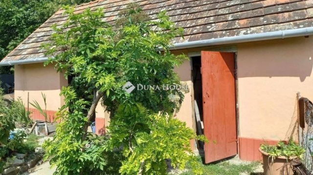 Eladó családi ház, Enyingen 36.5 M Ft, 3 szobás