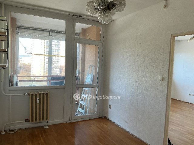 Eladó panellakás, Budapesten, XIV. kerületben 64 M Ft, 1+1 szobás