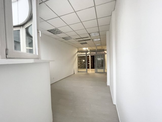 Kiadó üzlethelyiség, Budapesten, II. kerületben 110 E Ft / hó