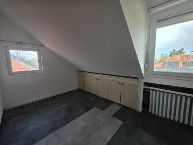 Kiadó téglalakás, albérlet, IV. kerületben, Újkisház utcában