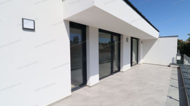 Eladó sorház, Nyíregyházán 135 M Ft, 5 szobás