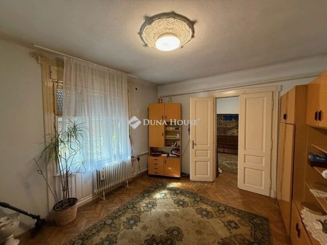 Eladó családi ház, Budapesten, XVIII. kerületben 79.9 M Ft