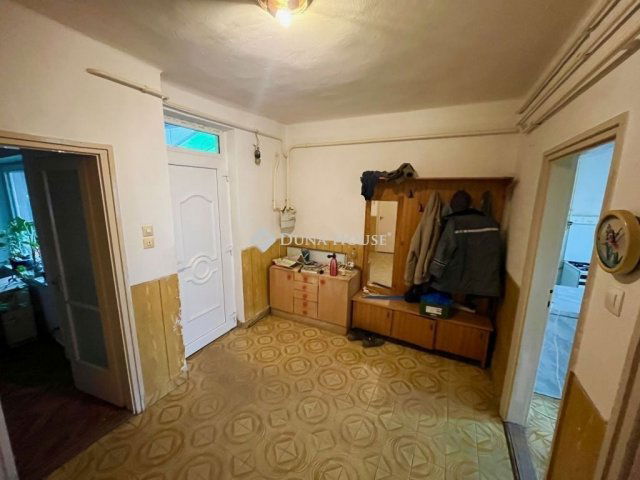 Eladó családi ház, Egerben 39.9 M Ft, 3 szobás