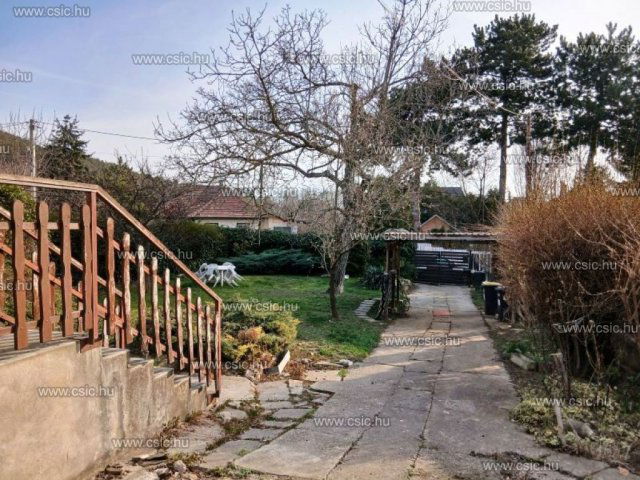 Eladó ikerház, Budapesten, III. kerületben 250 M Ft, 6 szobás