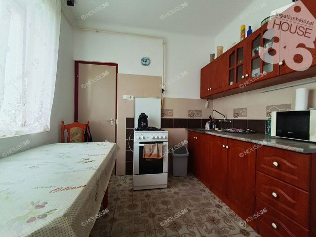 Eladó családi ház, Petőfiszálláson 38.5 M Ft, 4 szobás