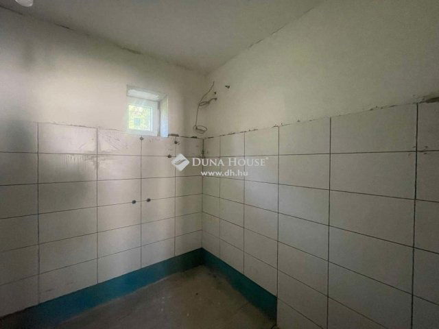 Eladó családi ház, Gödöllőn 49.9 M Ft, 3 szobás