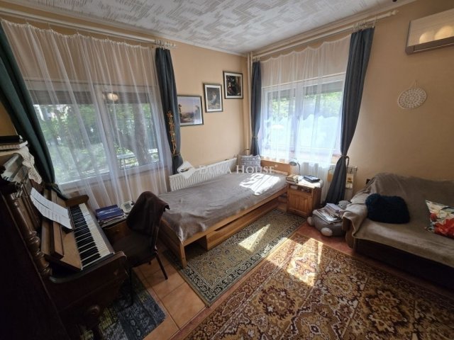 Eladó családi ház, Albertirsán 69.9 M Ft, 2 szobás