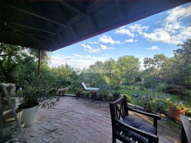 Eladó családi ház, Tahitótfalun 119 M Ft, 4+1 szobás