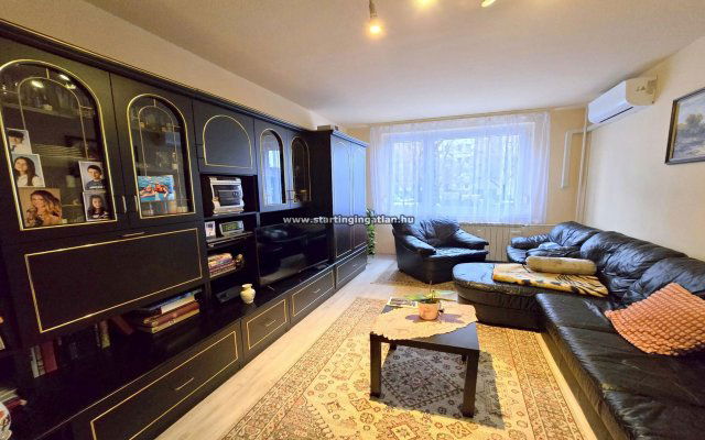 Eladó panellakás, Budapesten, XI. kerületben, Fehérvári úton