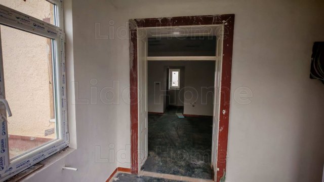 Eladó családi ház, Zalacsányon 59.9 M Ft, 2 szobás