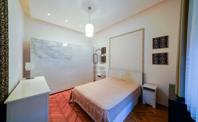 Eladó téglalakás, Budapesten, XIII. kerületben, Balzac utcában